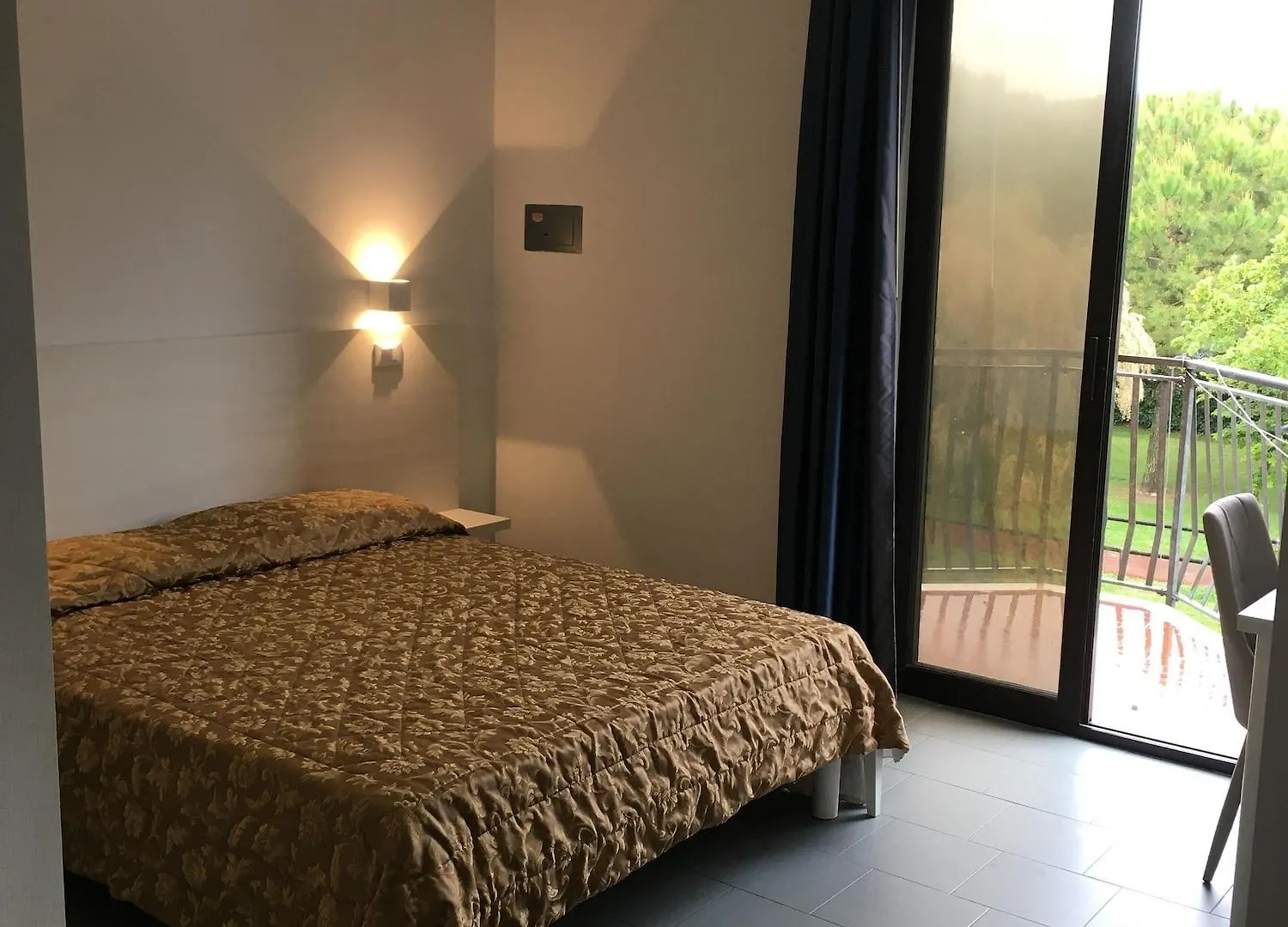 Hotel La Siesta Lido di Jesolo 3*,  Italy