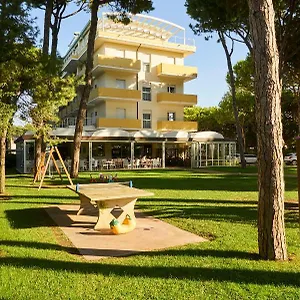 **** Aparthotel La Pineta Italy